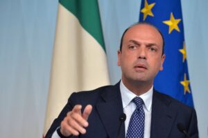 Angelino_Alfano