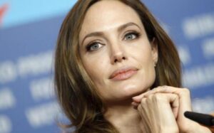 Jolie